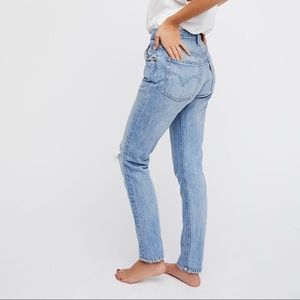 Levi 501 High Rise Skinny Jeans